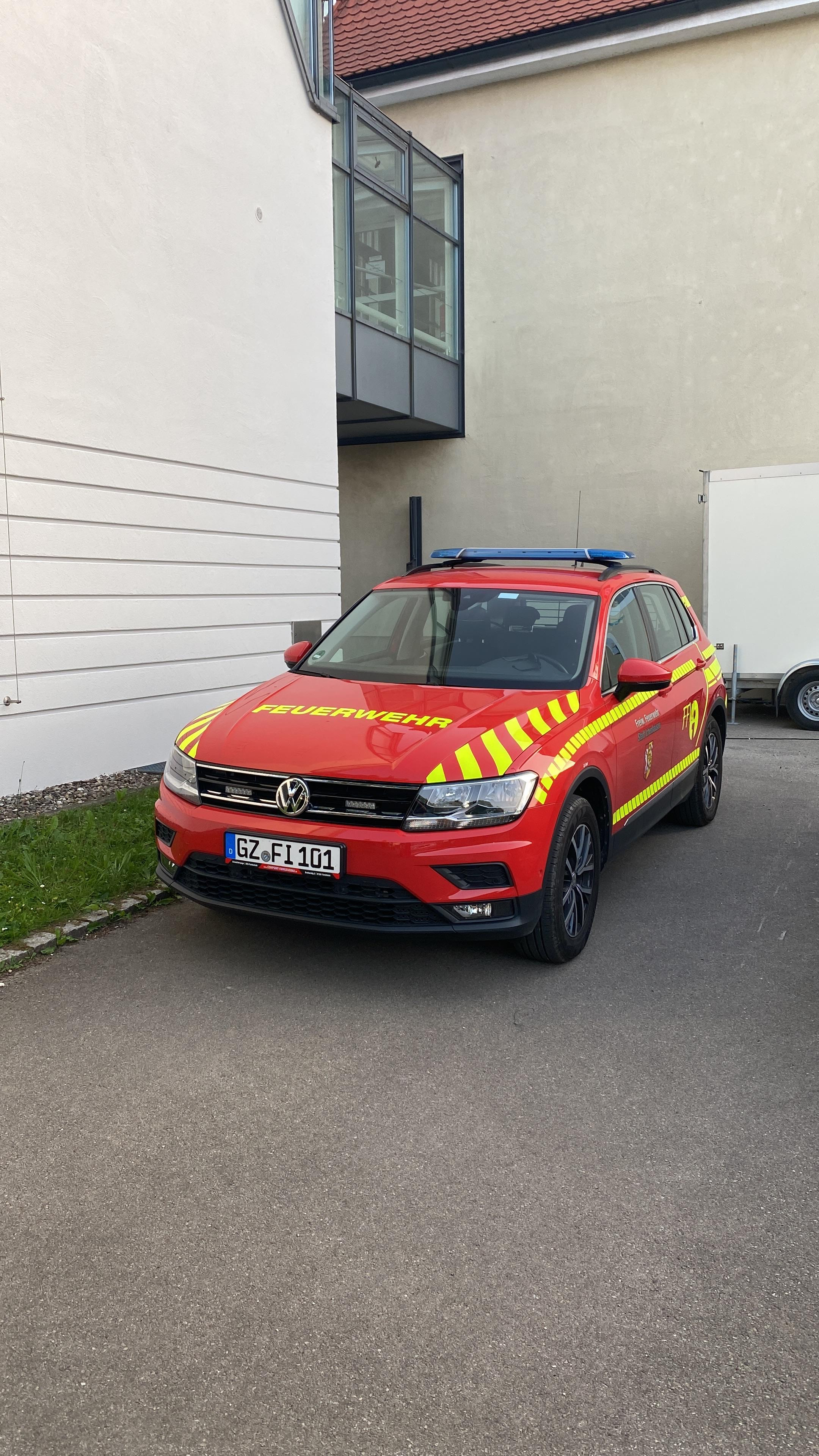 Nr. 17/26 VU 1 oder 2 PKW